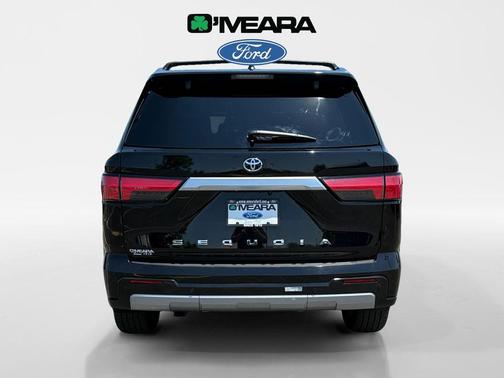 2024 Toyota Sequoia Capstone