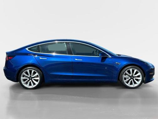2020 Tesla Model 3 Long Range
