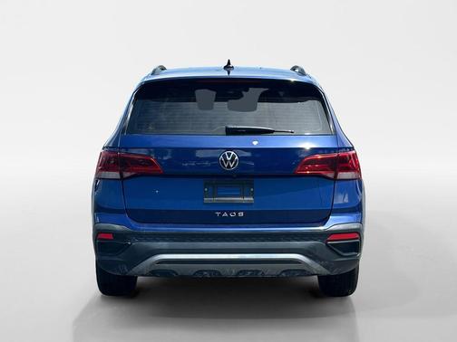 Blue Dusk 2022 Volkswagen Taos 1.5T S