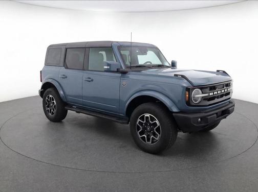 Light Blue 2023 Ford Bronco Outer Banks