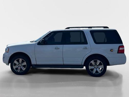 Oxford White 2015 Ford Expedition XLT