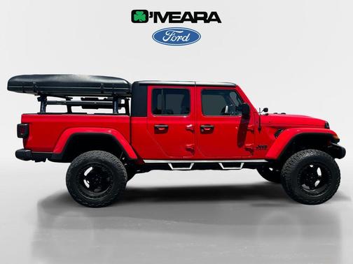 2022 Jeep Gladiator Sport