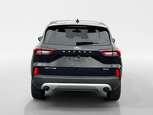 Black Metallic 2025 Ford Escape Active