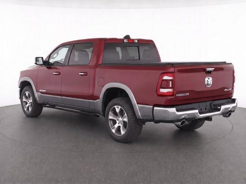 Delmonico Red Pearlcoat 2021 RAM 1500 Laramie