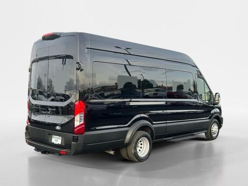 2026 Ford Transit-350 XLT