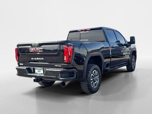 2022 GMC Sierra 2500 AT4