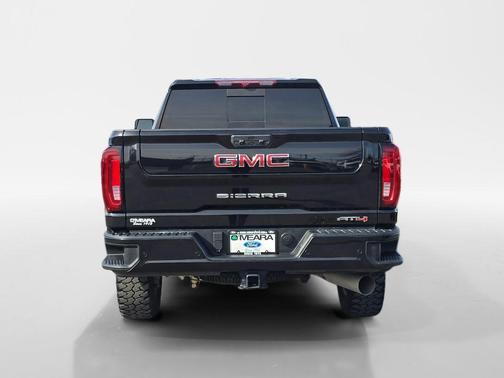 2022 GMC Sierra 2500 AT4