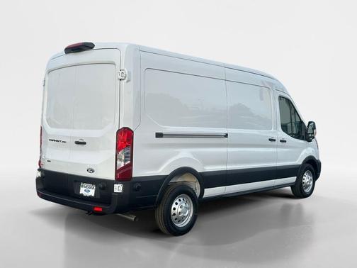 2026 Ford Transit-250 148 WB Medium Roof Cargo