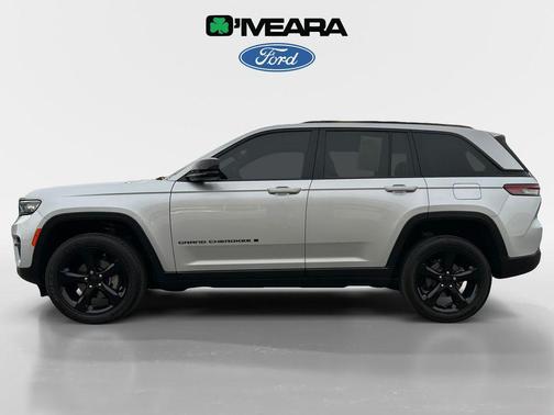 2024 Jeep Grand Cherokee Laredo