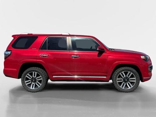 Barcelona Red Metallic 2016 Toyota 4Runner Limited