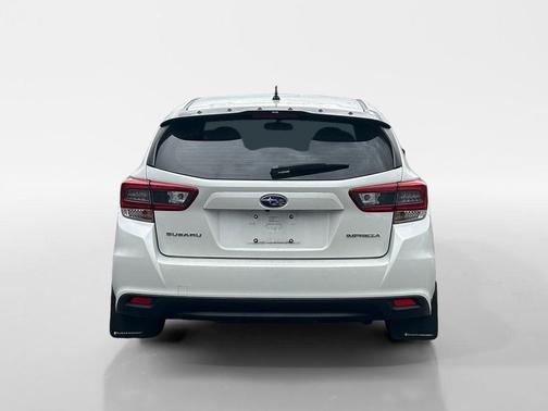 Crystal White Pearl 2023 Subaru Impreza Base