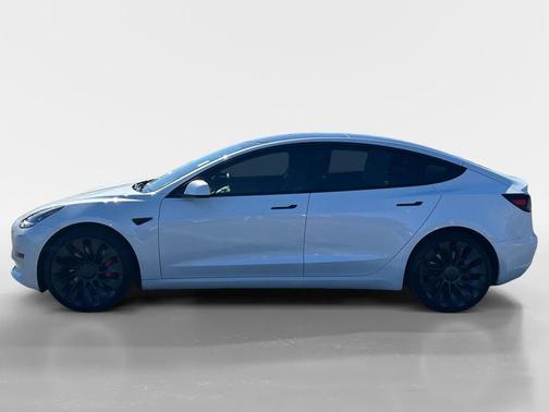 2023 Tesla Model 3 Performance