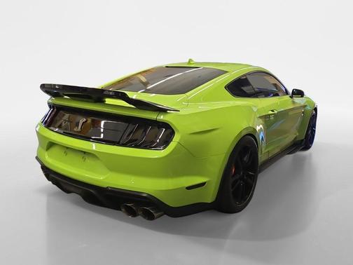 2020 Ford Shelby GT500 Base