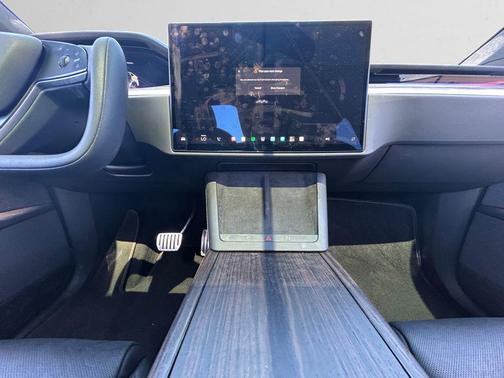Pearl White Multi 2022 Tesla Model X Base