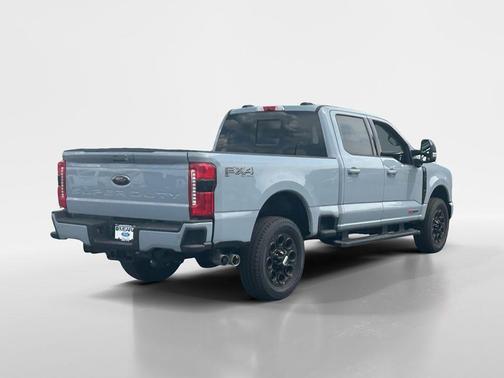 2025 Ford F-350 Lariat Super Duty