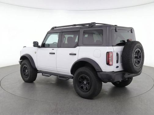 Oxford White 2023 Ford Bronco Wildtrak