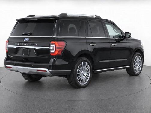 Black Metallic 2023 Ford Expedition Limited