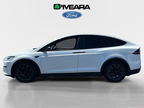2022 Tesla Model X Base