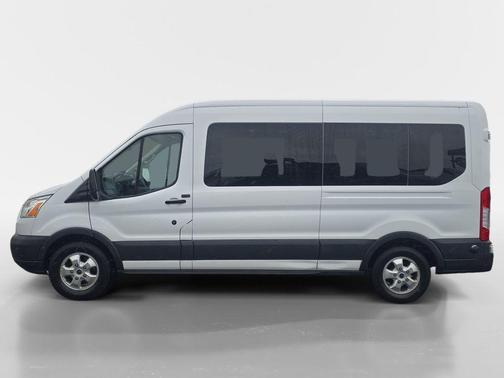 2017 Ford Transit-350 XLT