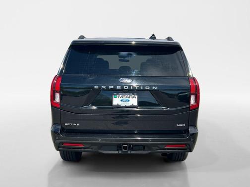 Agate Black Metallic 2025 Ford Expedition Max Active