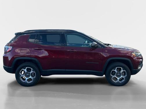 Velvet Red Pearlcoat 2022 Jeep Compass Trailhawk