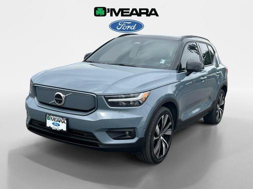 2022 Volvo XC40 Recharge Pure Electric P8 Twin Plus