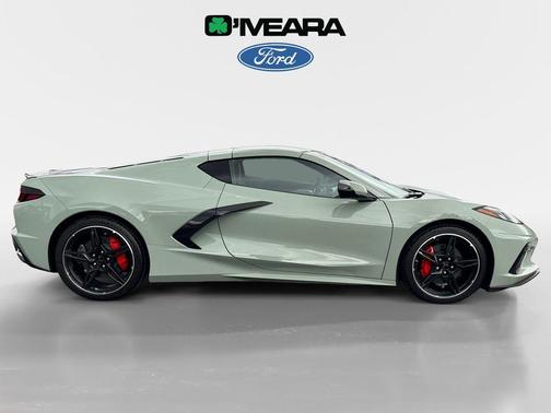 2024 Chevrolet Corvette Stingray w/2LT