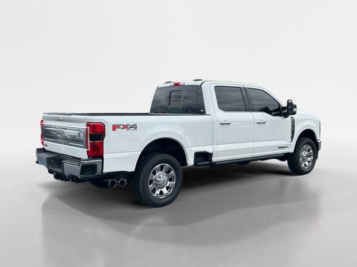 Star White 2026 Ford F-250 King Ranch