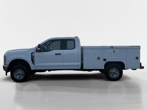 Carbonized Gray Metallic 2026 Ford F-250 XL