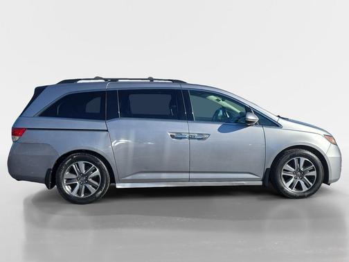 2016 Honda Odyssey Touring Elite