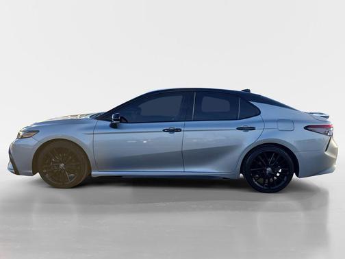 2021 Toyota Camry XSE V6