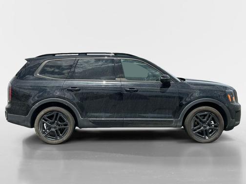Ebony Black 2024 Kia Telluride EX X-Line