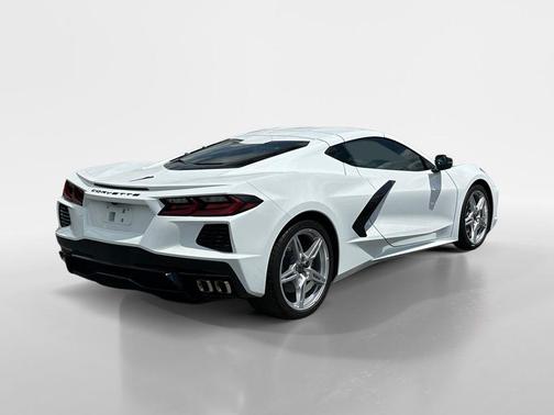 Arctic White 2023 Chevrolet Corvette Stingray w/1LT