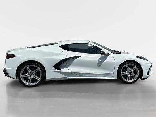 Arctic White 2023 Chevrolet Corvette Stingray w/1LT