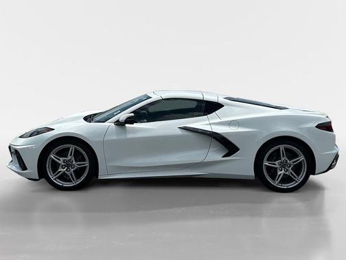 Arctic White 2023 Chevrolet Corvette Stingray w/1LT
