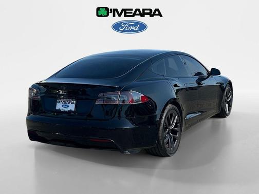 2021 Tesla Model S Plaid