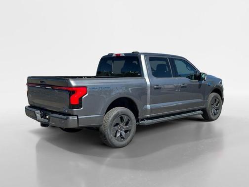 Iconic Silver Metallic 2025 Ford F-150 Lightning LARIAT