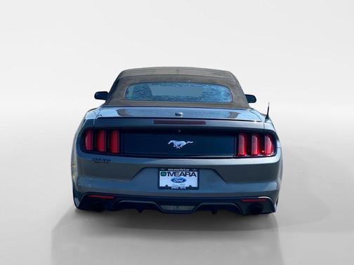 2015 Ford Mustang EcoBoost Premium