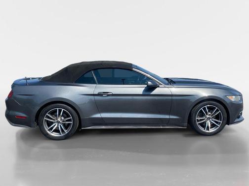 2015 Ford Mustang EcoBoost Premium