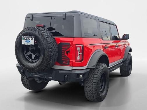 2022 Ford Bronco Wildtrak