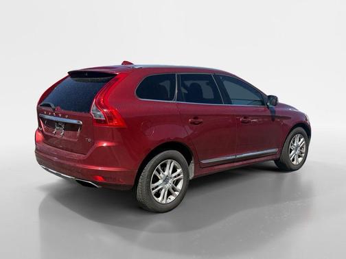 2016 Volvo XC60 T5 Drive-E Premier