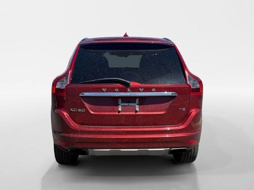 2016 Volvo XC60 T5 Drive-E Premier