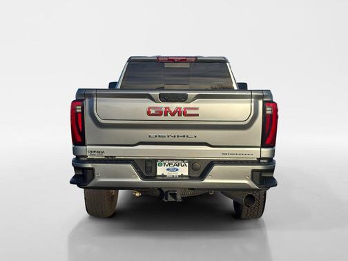 2024 GMC Sierra 2500 Denali