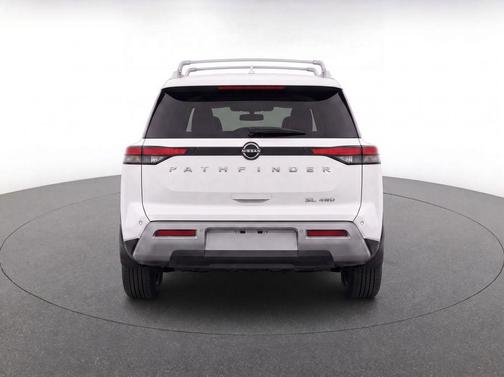 White 2023 Nissan Pathfinder SL