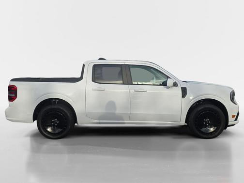 2025 Ford Maverick Lobo High