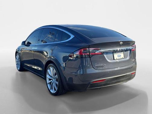 2016 Tesla Model X P90D