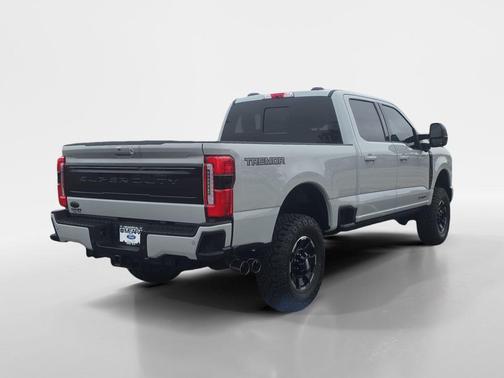 2025 Ford F-350 Platinum