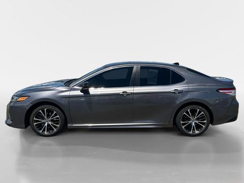 Predawn Gray Mica 2020 Toyota Camry SE