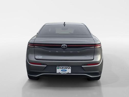 2023 Toyota Crown Limited