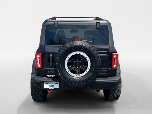 Shadow Black 2024 Ford Bronco Black Diamond